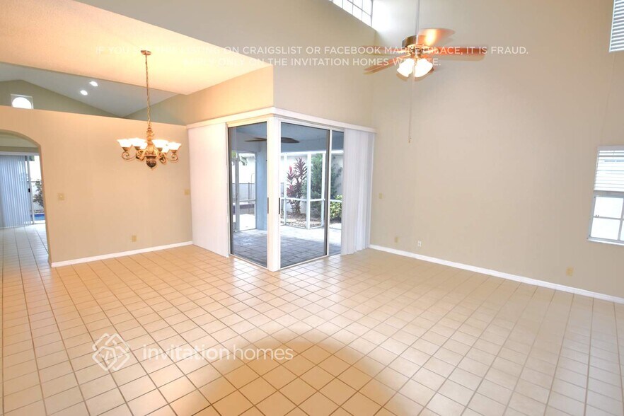 Building Photo - 10 Blenheim Ct