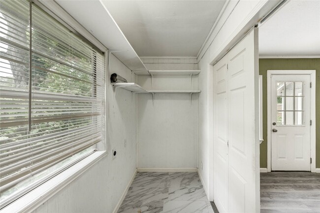 Building Photo - 224 Maddox St