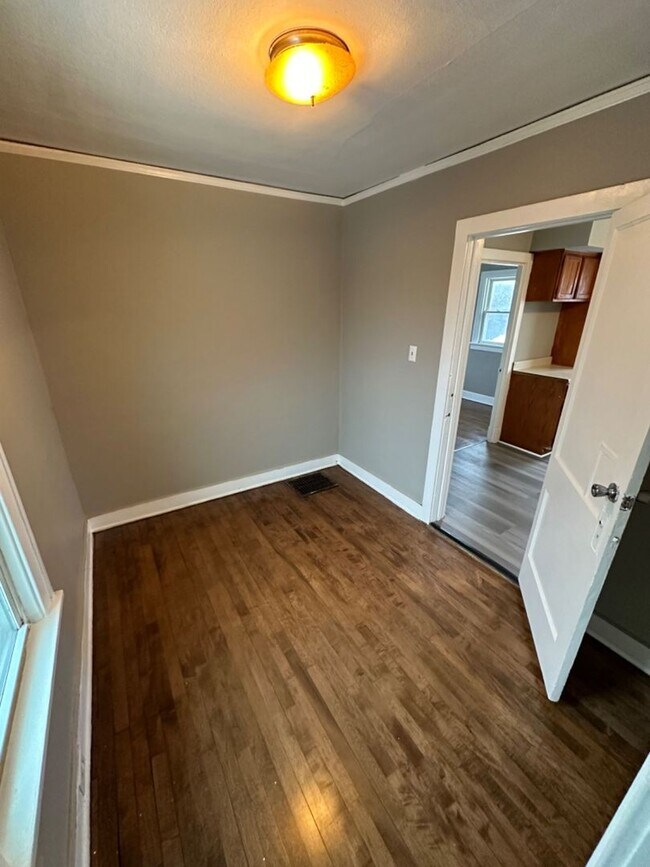 Building Photo - 3538-3540 N 2nd Lane - Duplex