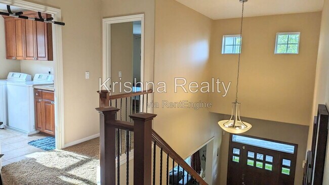 Building Photo - 13632 NW Henninger Ln