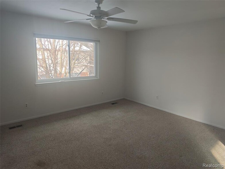 Building Photo - 919 Kirts Blvd