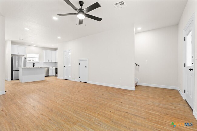 Building Photo - 209 S 18th St