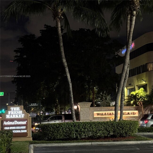 Building Photo - 2780 NE 183rd St