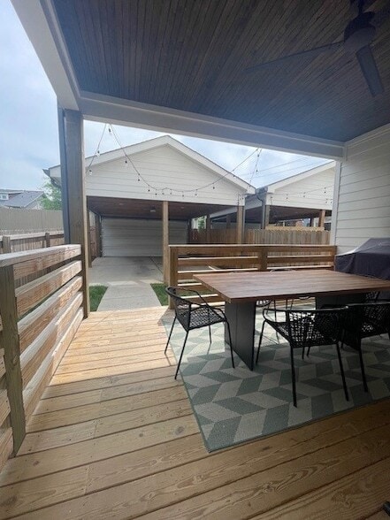 Building Photo - 1201 Stainback Ave