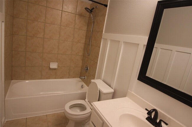 Building Photo - 16531 Sperry Gardens Dr