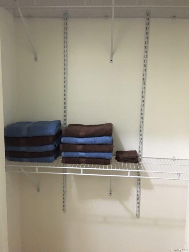 Building Photo - 230-38 144th Ave