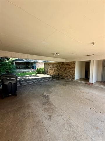 Building Photo - 106 N W Pk Dr