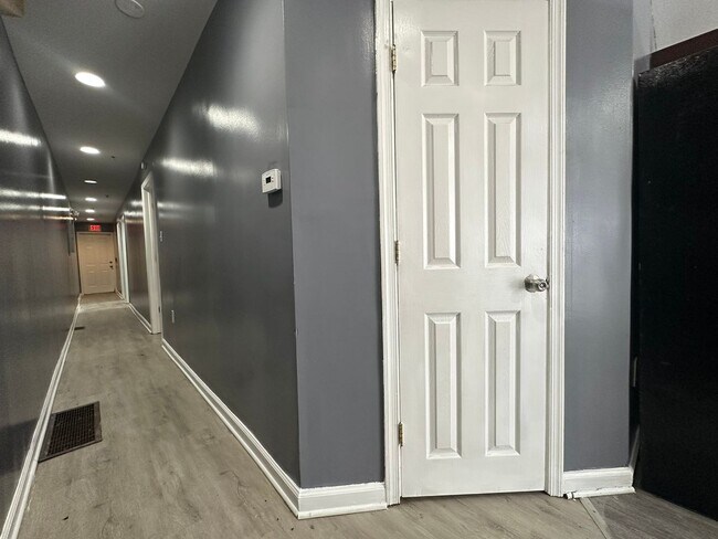 Building Photo - 2144 N 18th St