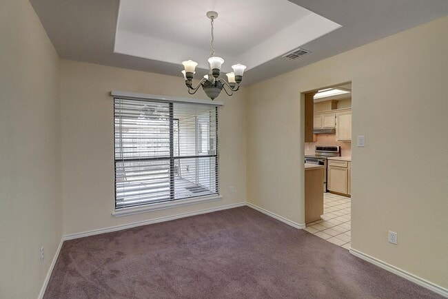 Building Photo - 4321 Holly Ridge Dr