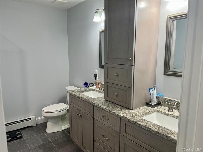 Building Photo - 145 Montgomery St