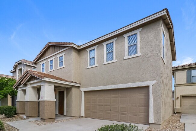 Building Photo - 18442 W Dawn Dr