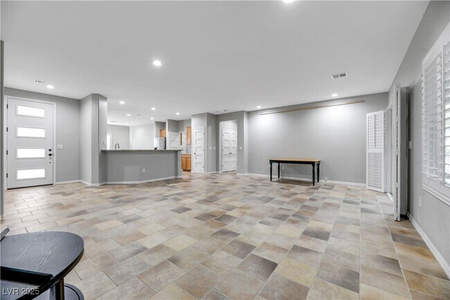 Building Photo - 2130 Fort Halifax St