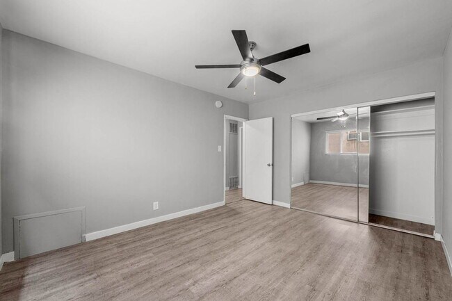 Building Photo - 4024 Gelber Pl