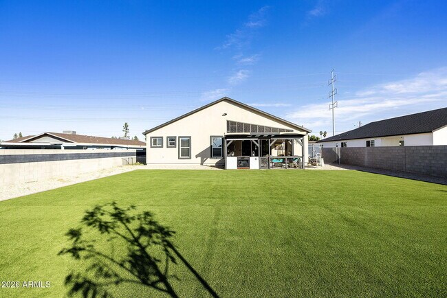 Building Photo - 3912 S Kyrene Rd