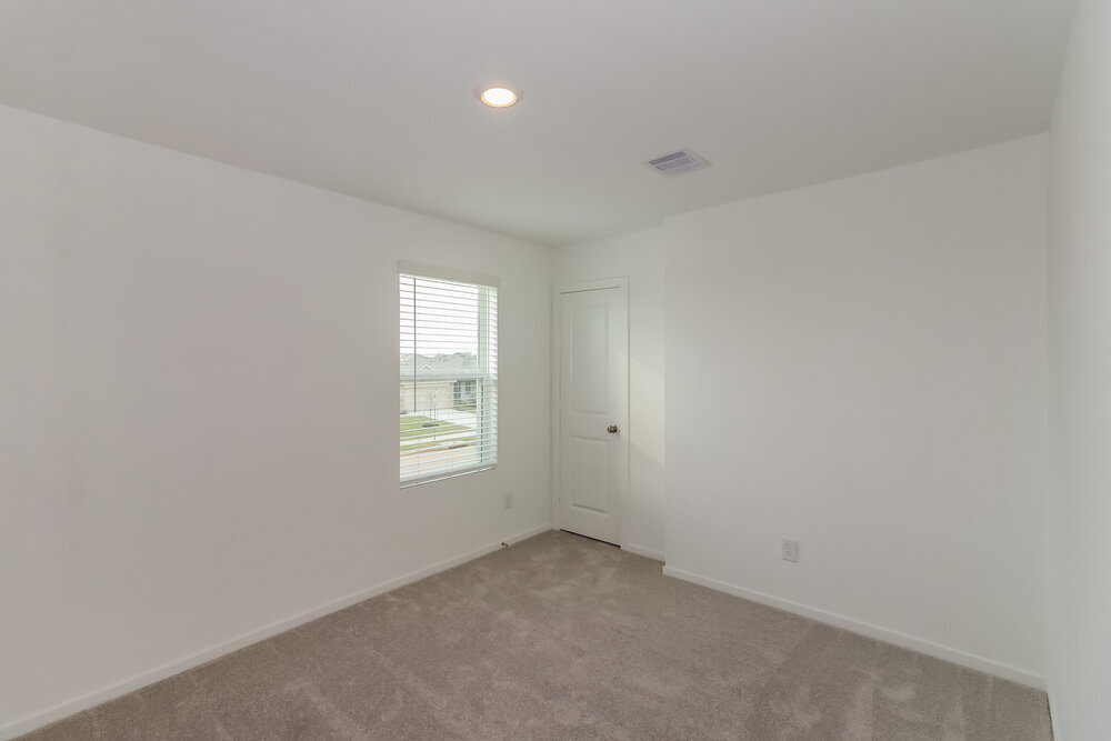 Building Photo - 16726 Old Wagon Wy