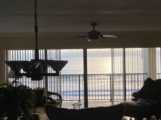Building Photo - 155 Jimmy Buffett Mem Hwy