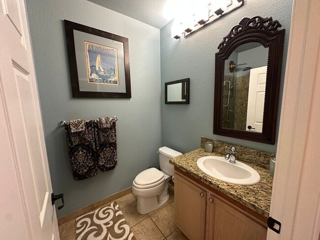 Building Photo - 6090 Ingleston Dr