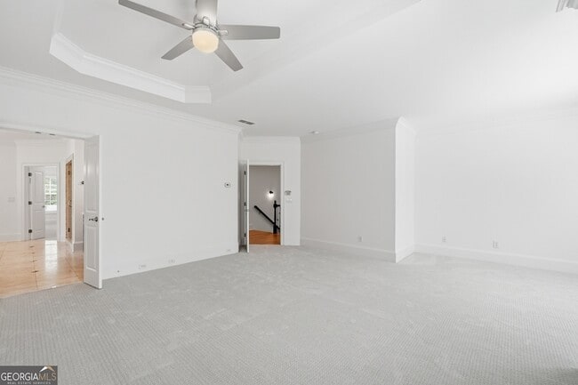 Building Photo - 6740 Castleton Dr NW