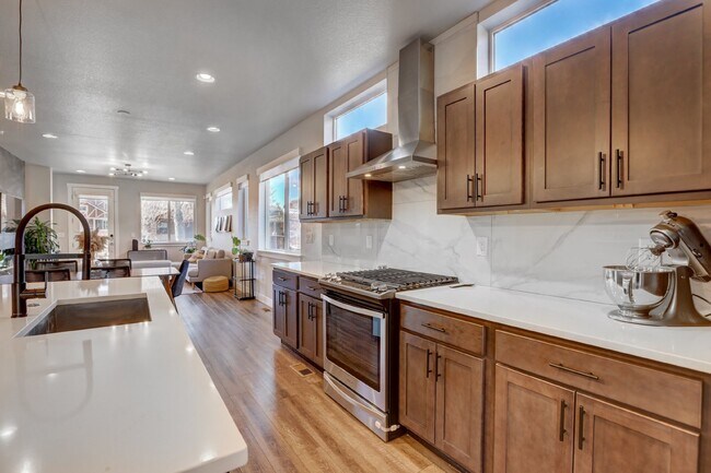 Building Photo - $4,145.95 - 3 Bed, 2.5 Bath Townhome In Denver with Central AC and Outdoor Space!
