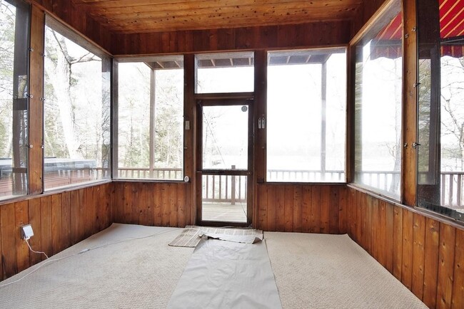 Building Photo - 136 Browning Blvd