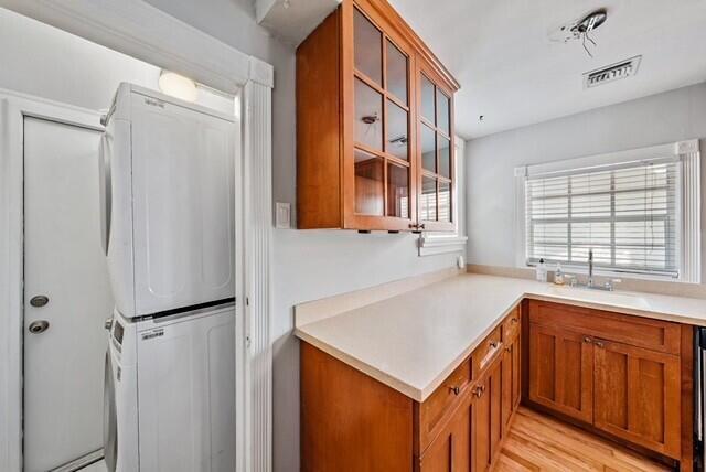 Building Photo - 424 51st St