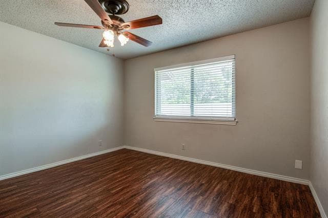 Building Photo - 1728 Stonegate Dr