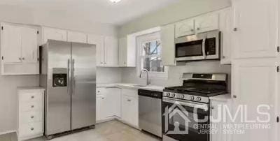 Building Photo - 84 Wildwood Ave