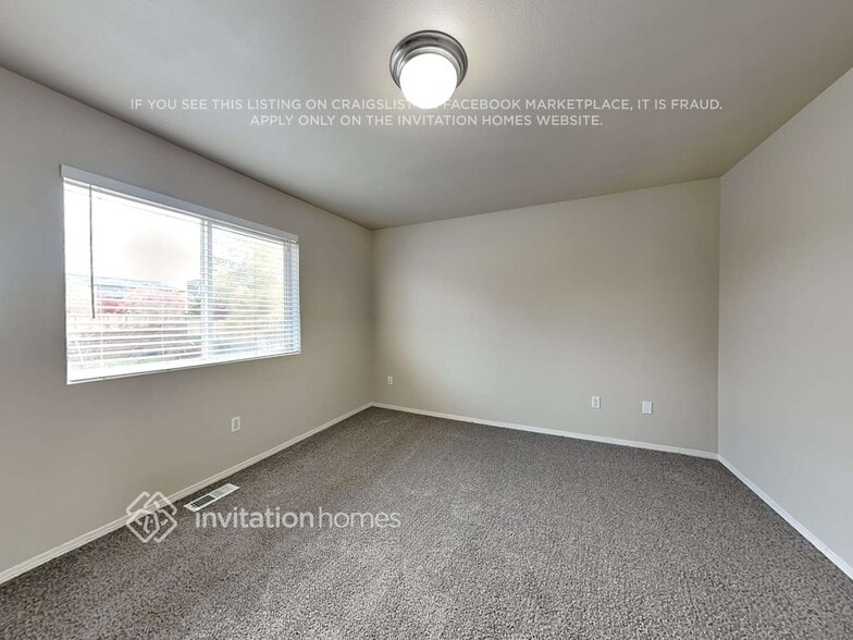 Building Photo - 11118 187 St E