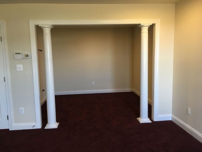 Building Photo - Stunning Luxury Twin Single-Family in Prestigious Atwater – 4BR, 3.5BA | Finished Basement with F...