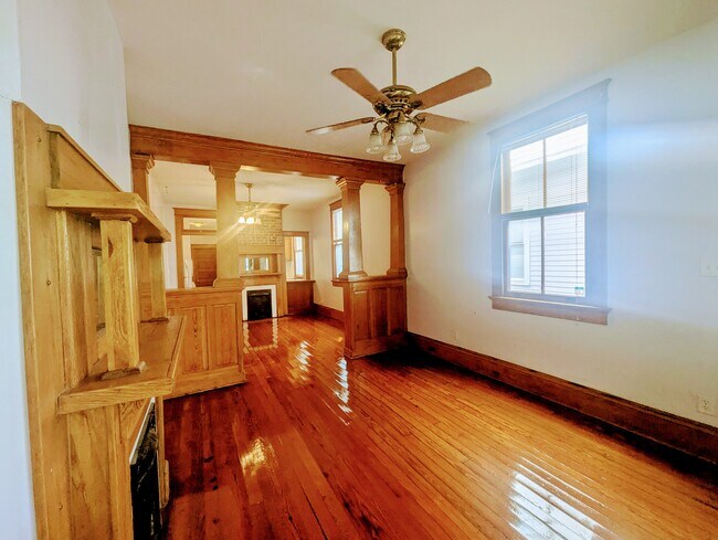Building Photo - 4307 S Carrollton Ave
