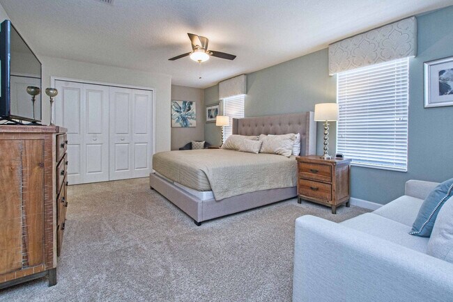 Building Photo - 9160 Scramble Dr