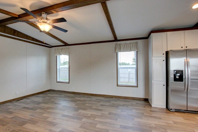 Building Photo - 295 Seays Rd