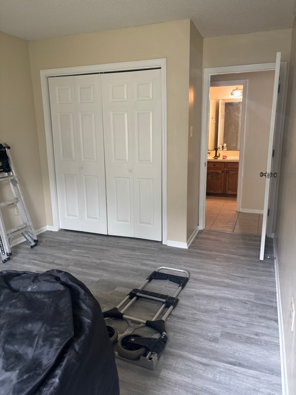 Building Photo - 5213 Berryville Ct