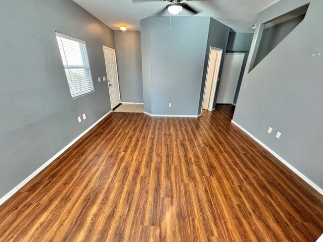 Building Photo - MOVE IN SPECIAL - BRIGHT 2-BEDROOM CONDO IN SOUTHWEST LAS VEGAS CONDO