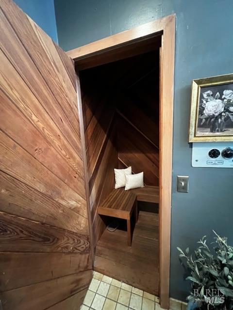 Building Photo - 1412 Quail Ct