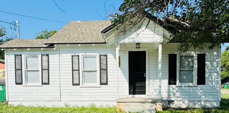 Building Photo - 317 N Pierce St