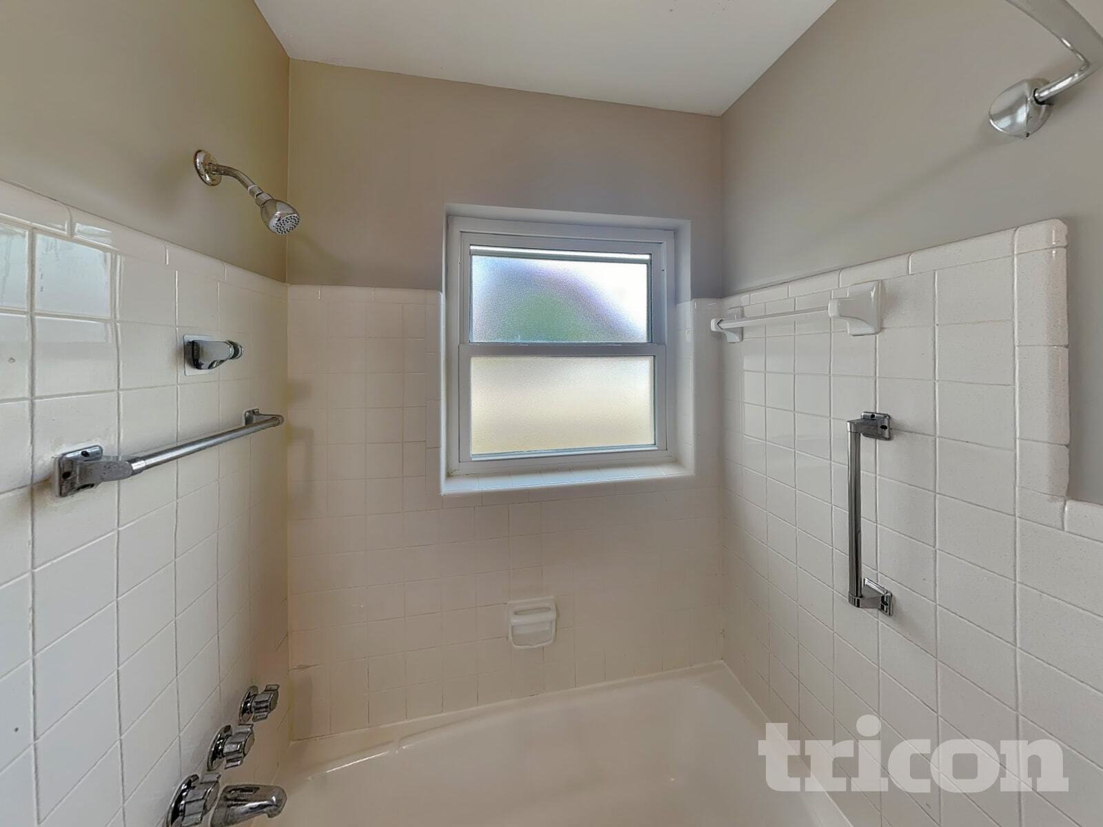 Building Photo - 1481 Falmouth Ave