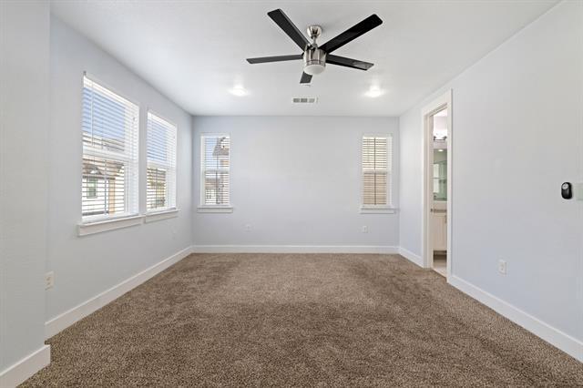 Building Photo - 203 S Village Way