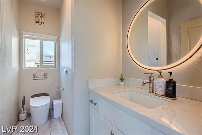 Building Photo - 8044 Haywood Estate Ave