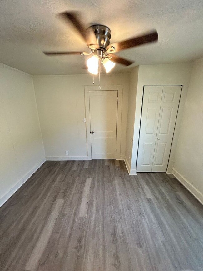 Building Photo - Cozy Two bedroom Home-Newly Renovated