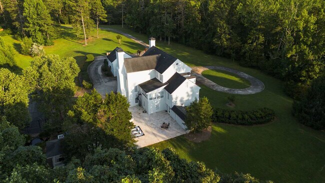 Building Photo - 4241 Nopone Rd