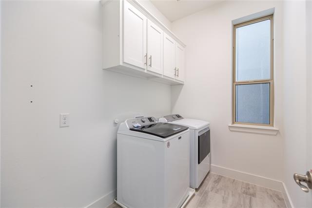 Building Photo - 8116 Ardmore Ct