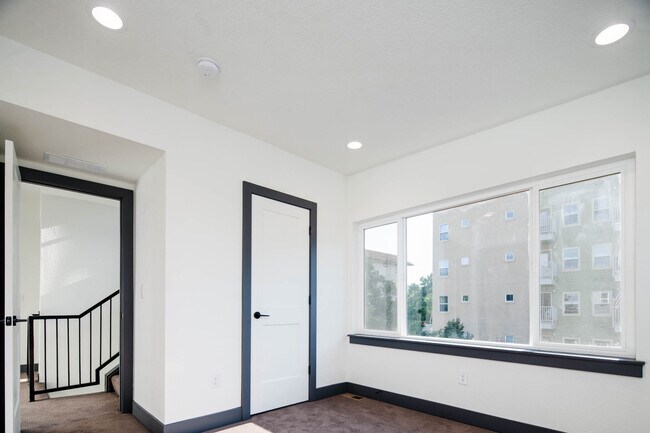 Building Photo - 3569 S Pennsylvania St