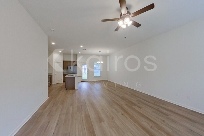 Building Photo - 105 Salvat Dr