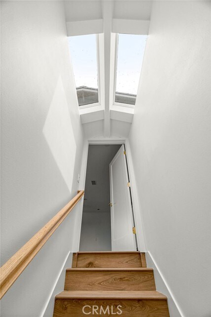 Building Photo - 4827 Newton St