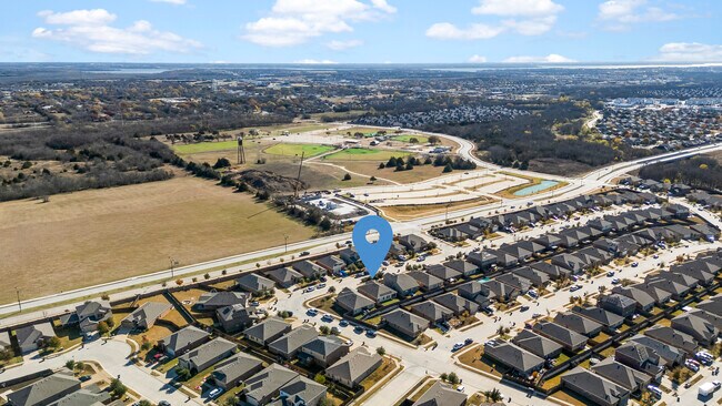 Building Photo - 1111 Mercury Dr