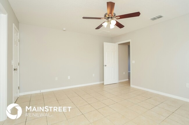 Building Photo - 350 Lauderdale Ct