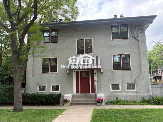 Primary Photo - 666 Ashland Ave