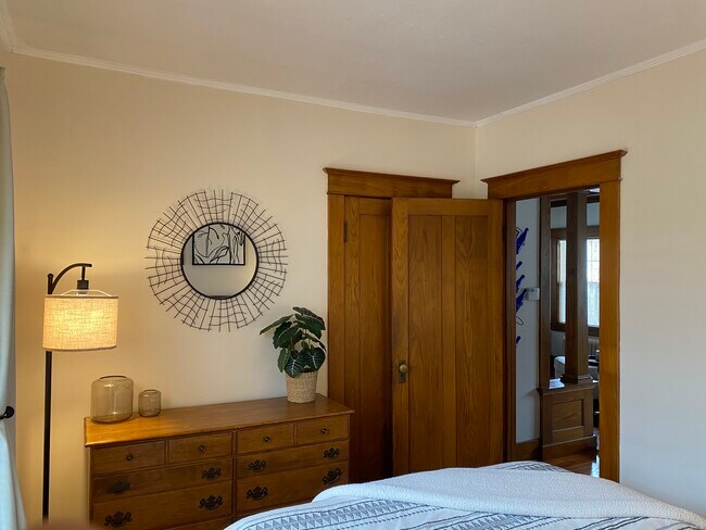 Bedroom #2 - 18 Jumel Pl