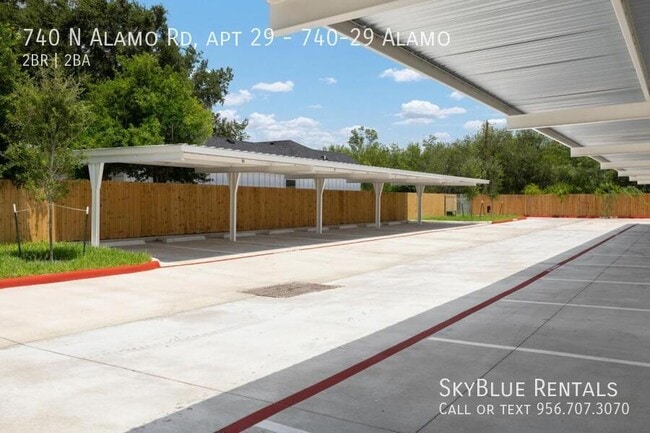 Building Photo - 740 N Alamo Rd